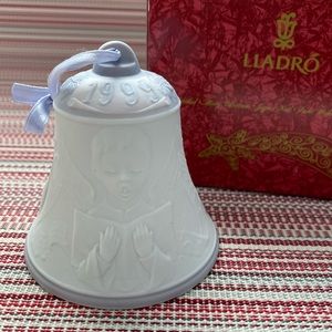 1999 Lladro Christmas Bell